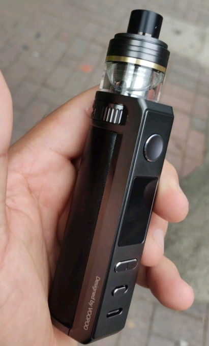 The Unseen Symphony: Unraveling the Art of Vaping